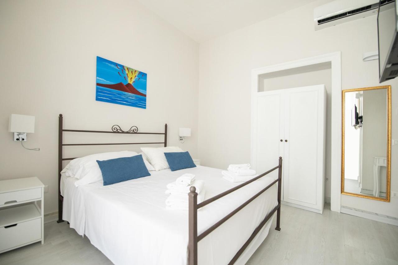 Effe Suites Неаполь Экстерьер фото